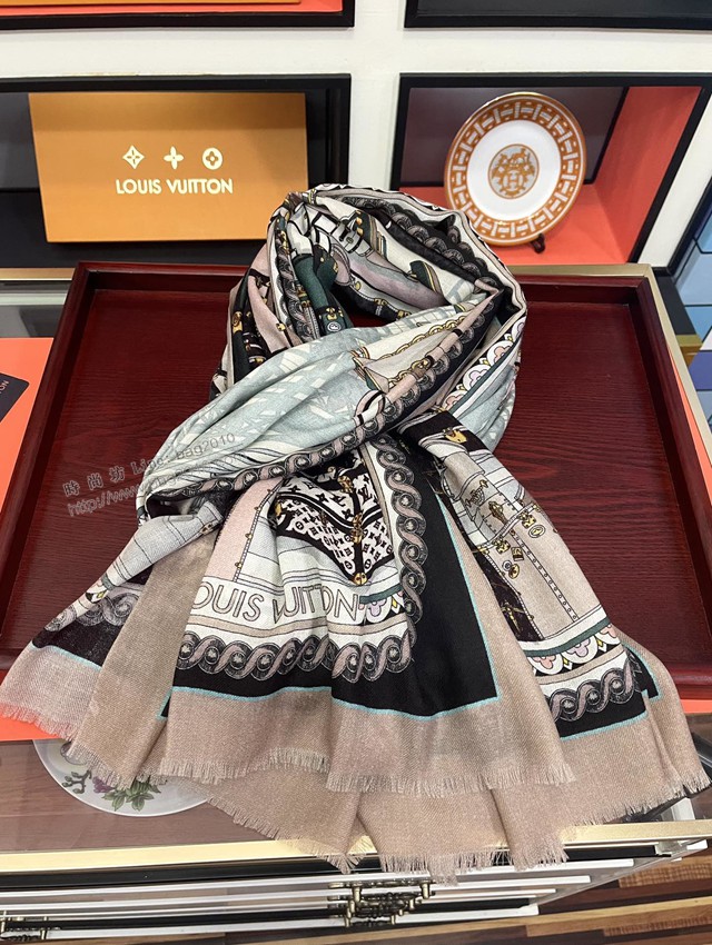 Louis Vuitton女士圍巾 路易威登2021新款頂級羊絨圍巾披肩 LV雙面戒指絨長巾  mmj1218